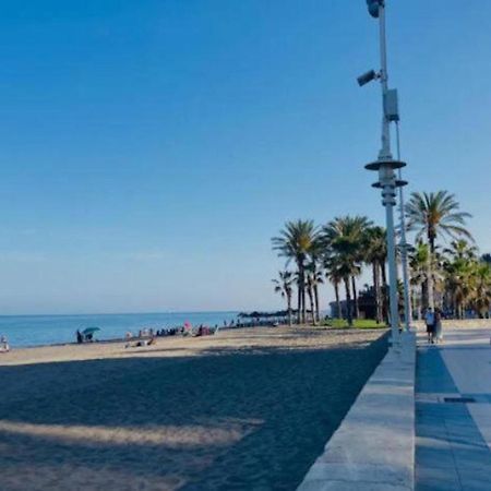 דירות Holidays2Malaga Tomas De Echeverria 150 Mts To Beach & High Speed Wifi & Parking מראה חיצוני תמונה